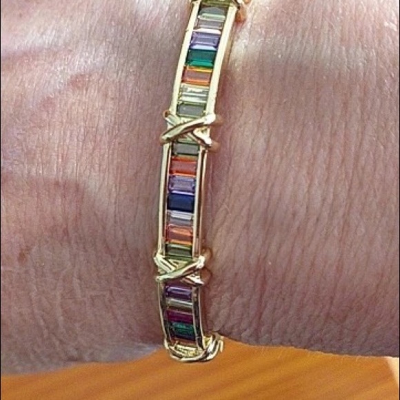 Multi colored bracelet - Picture 10 of 16